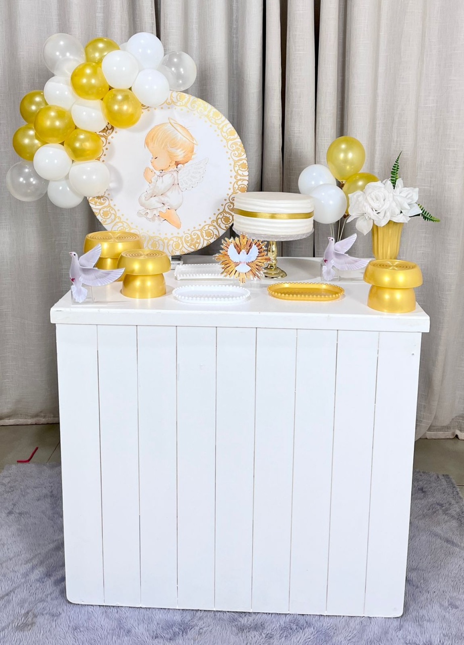 Kit Composto Com Balão - Batizado 2  - É Só Um Bolinho Locações 