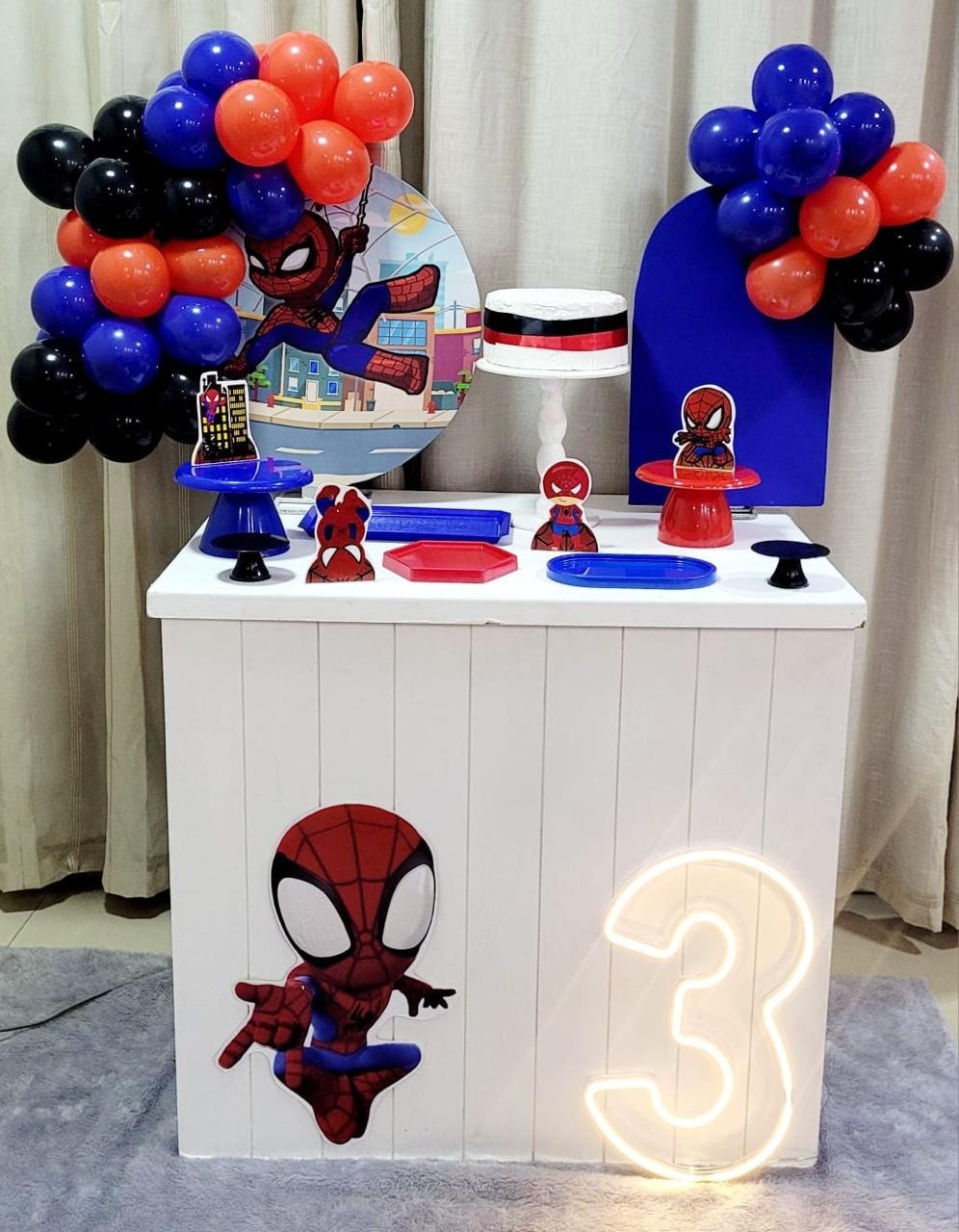 Kit Mini Festa Basic Com Balão - Homem Aranha Baby  - É Só Um Bolinho Locações 