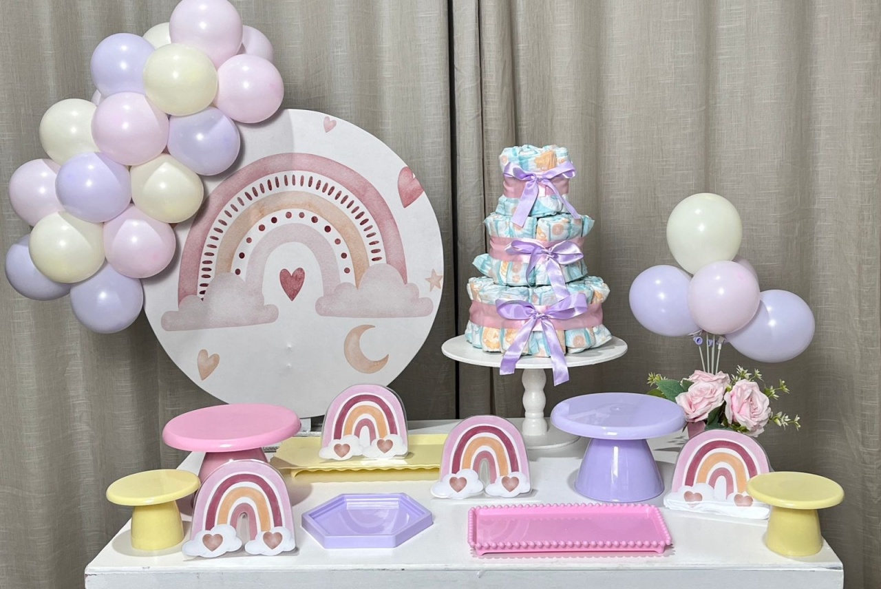 Kit Mesa Com Balão - Arco Iris Boho - É Só Um Bolinho Locações 