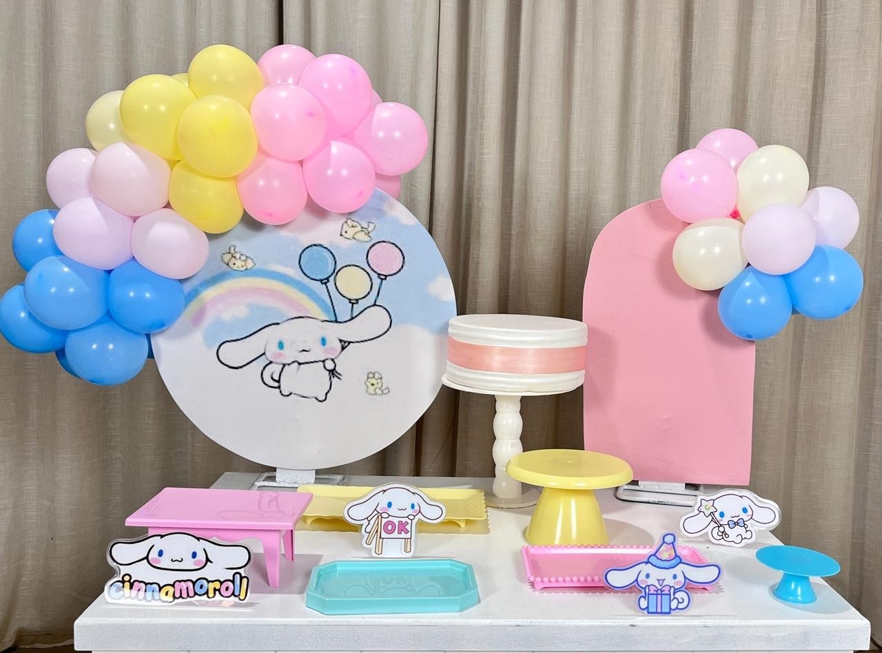 Kit Mesa Premium Com Balão - Cinomorol - É Só Um Bolinho Locações 