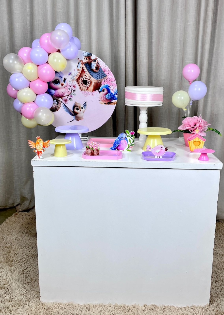 Kit Composto Com Balão - Jardim Encantado 4 - É Só Um Bolinho Locações 