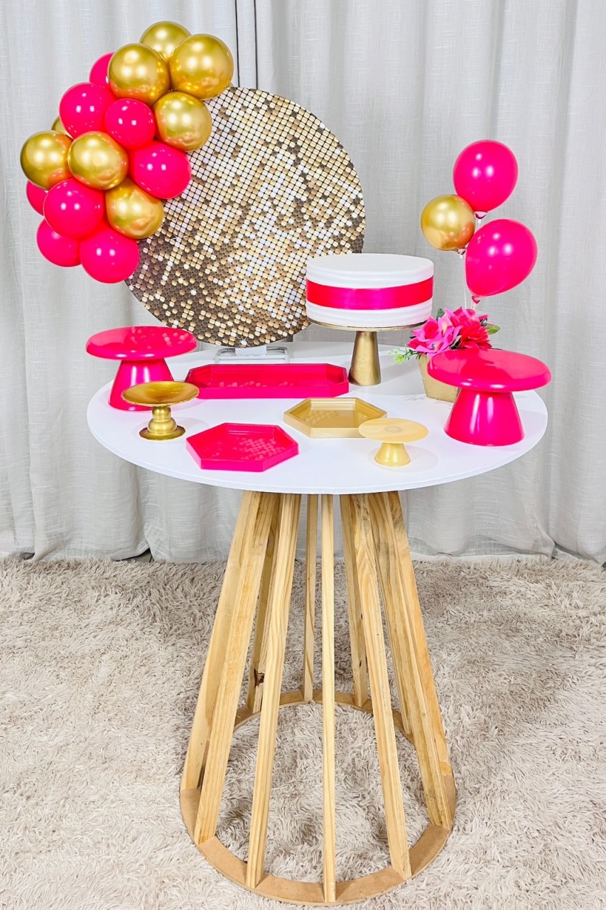 Kit Composto Com Balão - Lantejolas 1 - É Só Um Bolinho Locações 