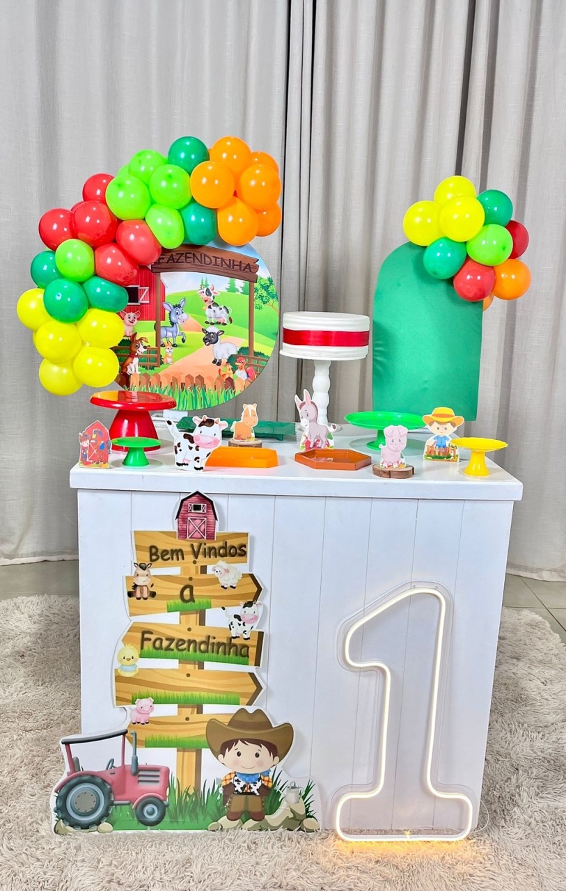Kit Mini Festa Basic Com Balão - Fazendinha 2 - É Só Um Bolinho Locações 