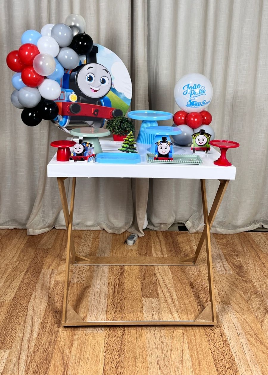 Kit Composto Com Balão- Baby Thomas E Seus Amigos. - É Só Um Bolinho Locações 