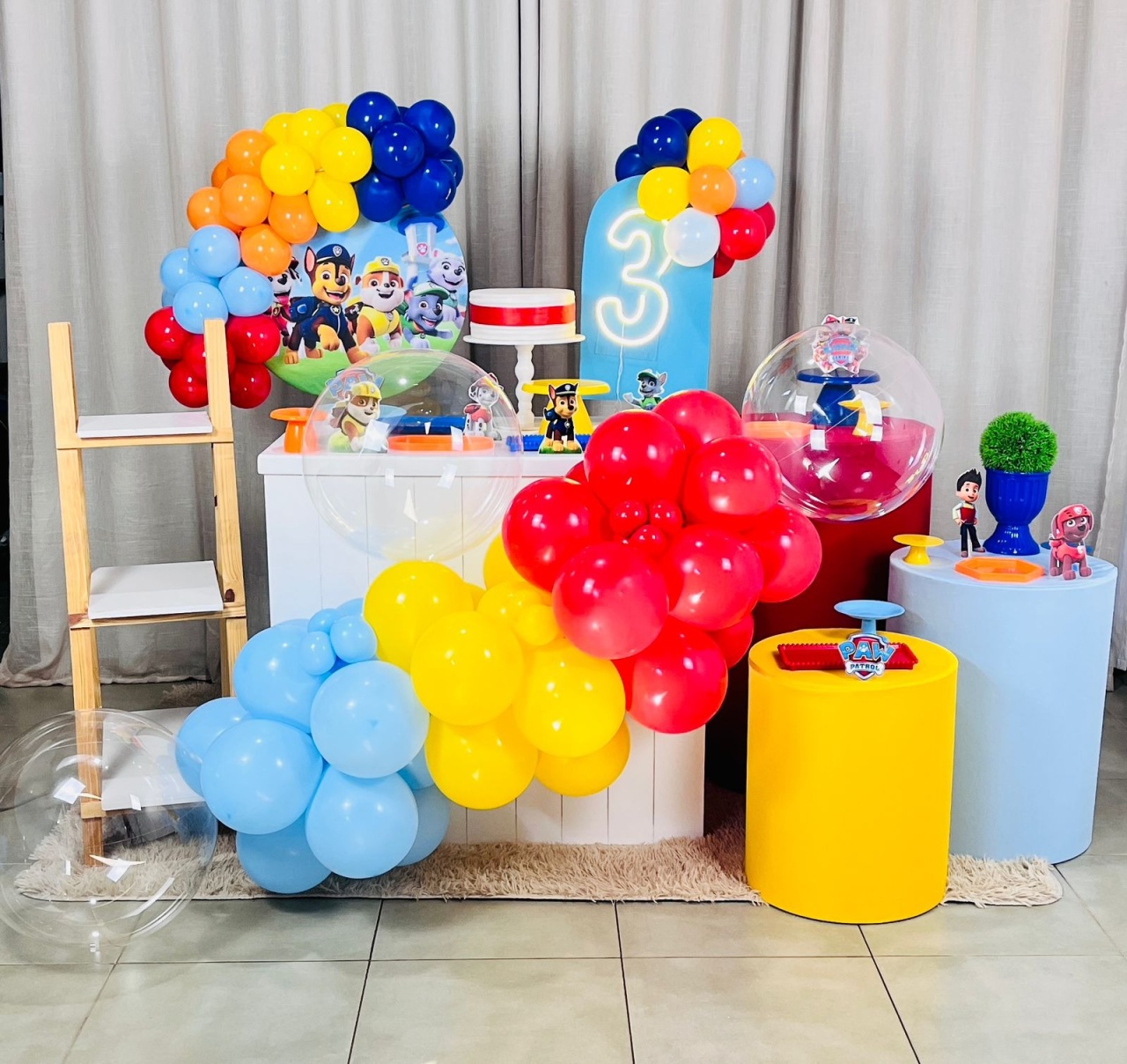 Kit Mini Festa Gold Premium Com Led - Patrulha Canina 1 - É Só Um Bolinho Locações 