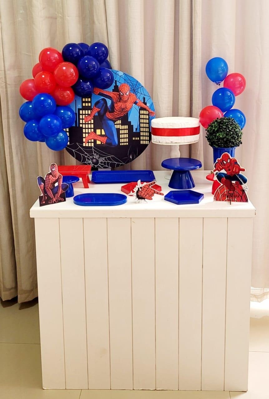 Kit Composto Com Balão - Homem Aranha 1 - É Só Um Bolinho Locações 