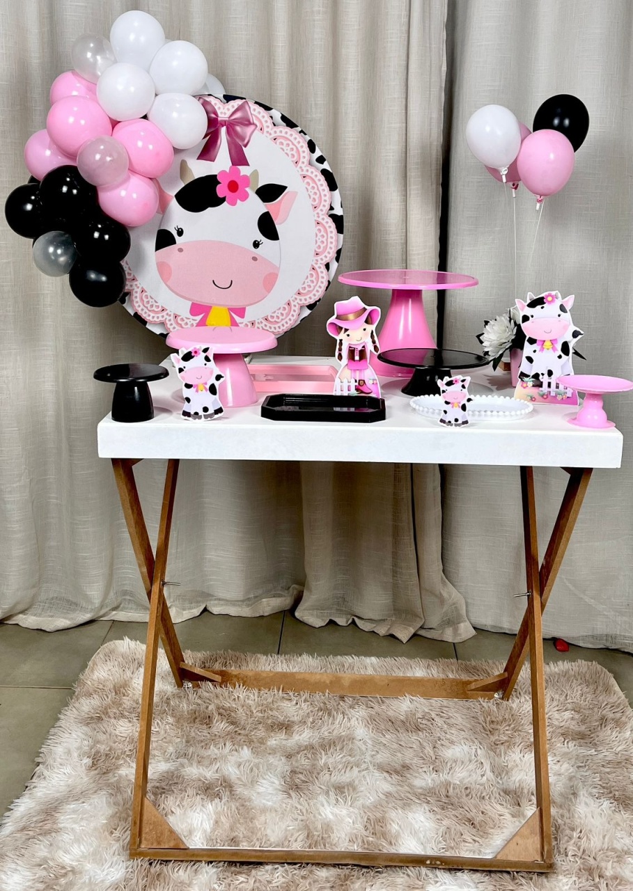 Kit Composto Com Balão - Vaquinha  - É Só Um Bolinho Locações 