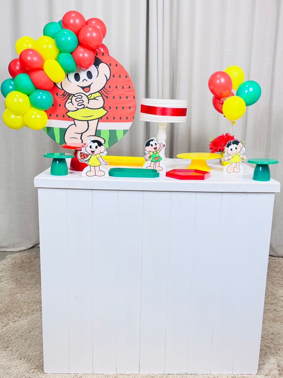Kit Composto Com Balão - Magali - É Só Um Bolinho Locações 