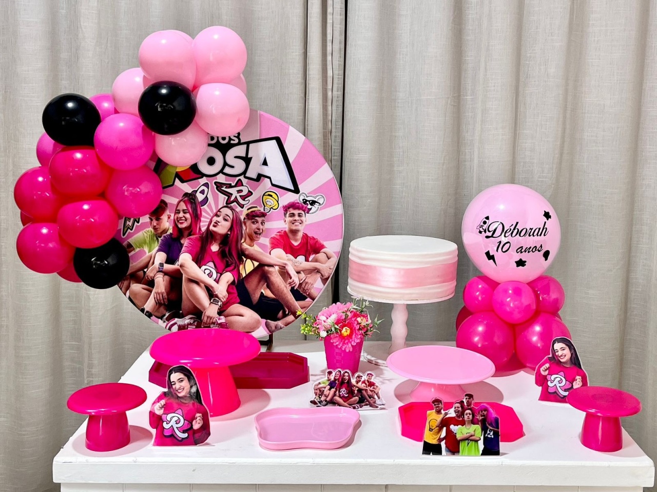 Kit Mesa Box de Balão - Emilly Vick - É Só Um Bolinho Locações 