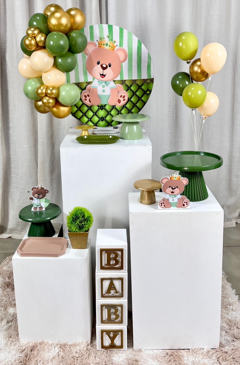 Kit Composto Com Balão - Ursinho Realeza  - É Só Um Bolinho Locações 