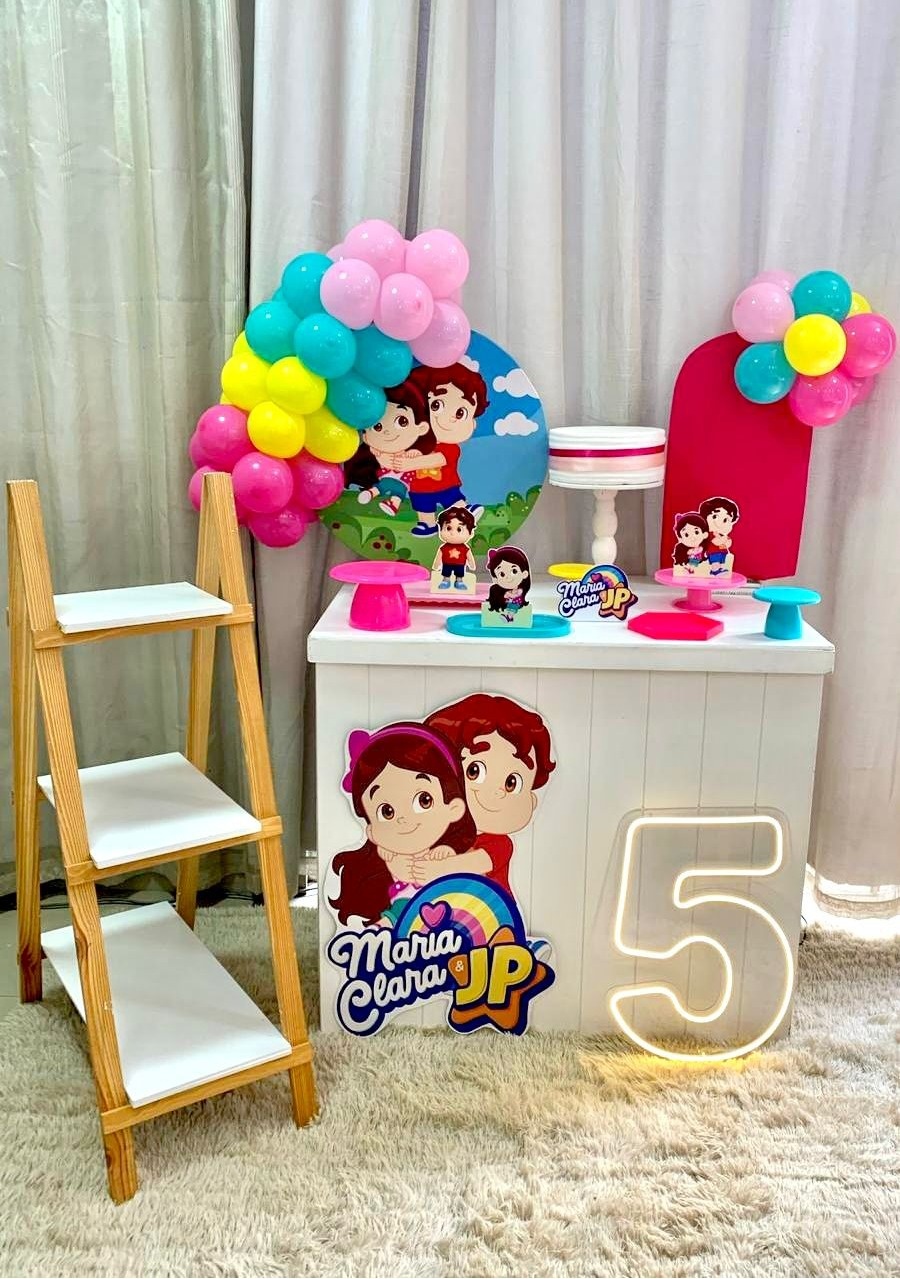 Kit Mini Festa Standard Com Balão - Maria Clara E Jp 1 - É Só Um Bolinho Locações 