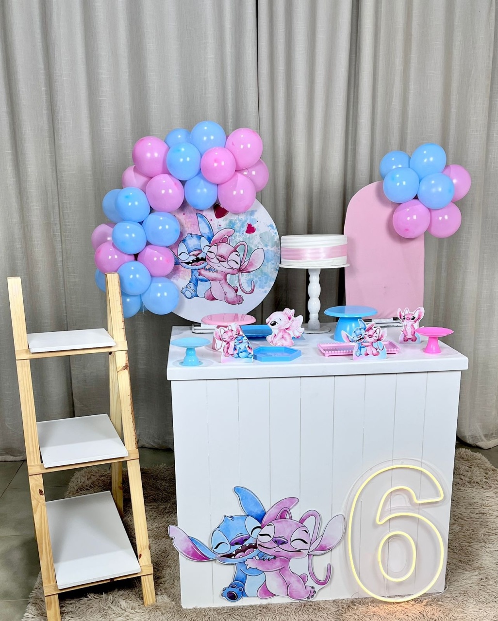 Kit Mini Festa Standard Com Balão - Stitch E Angel 2 - É Só Um Bolinho Locações 