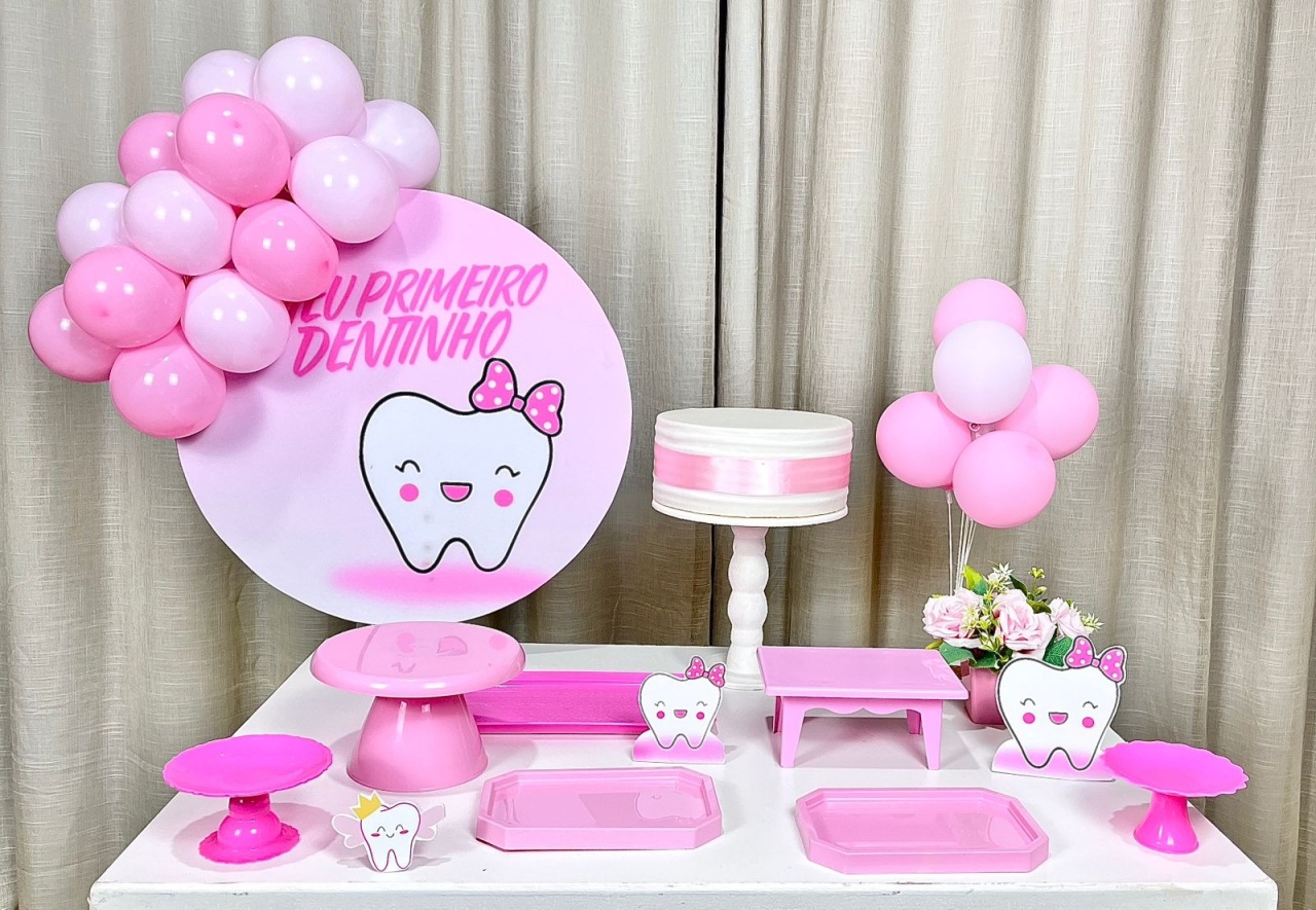 Kit Mesa Com Balão -  Meu Primeiro Dentinho Feminino - É Só Um Bolinho Locações 