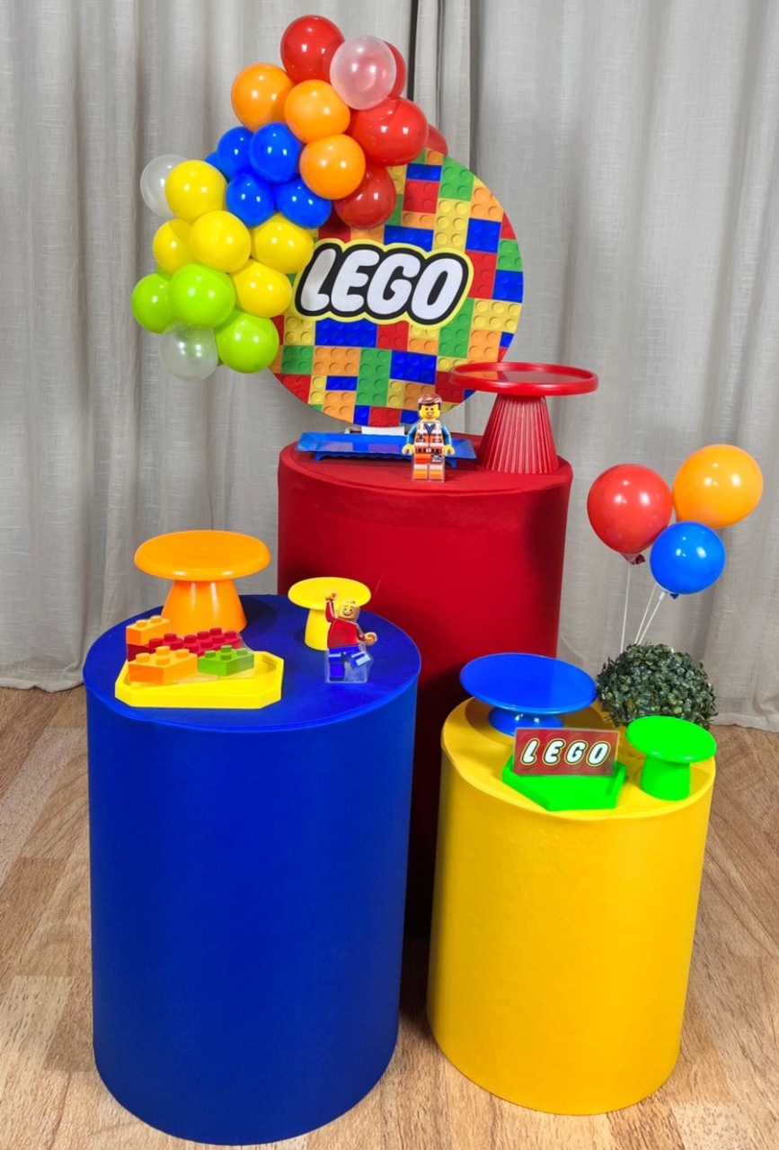 Kit Composto Com Balão - Lego - É Só Um Bolinho Locações 