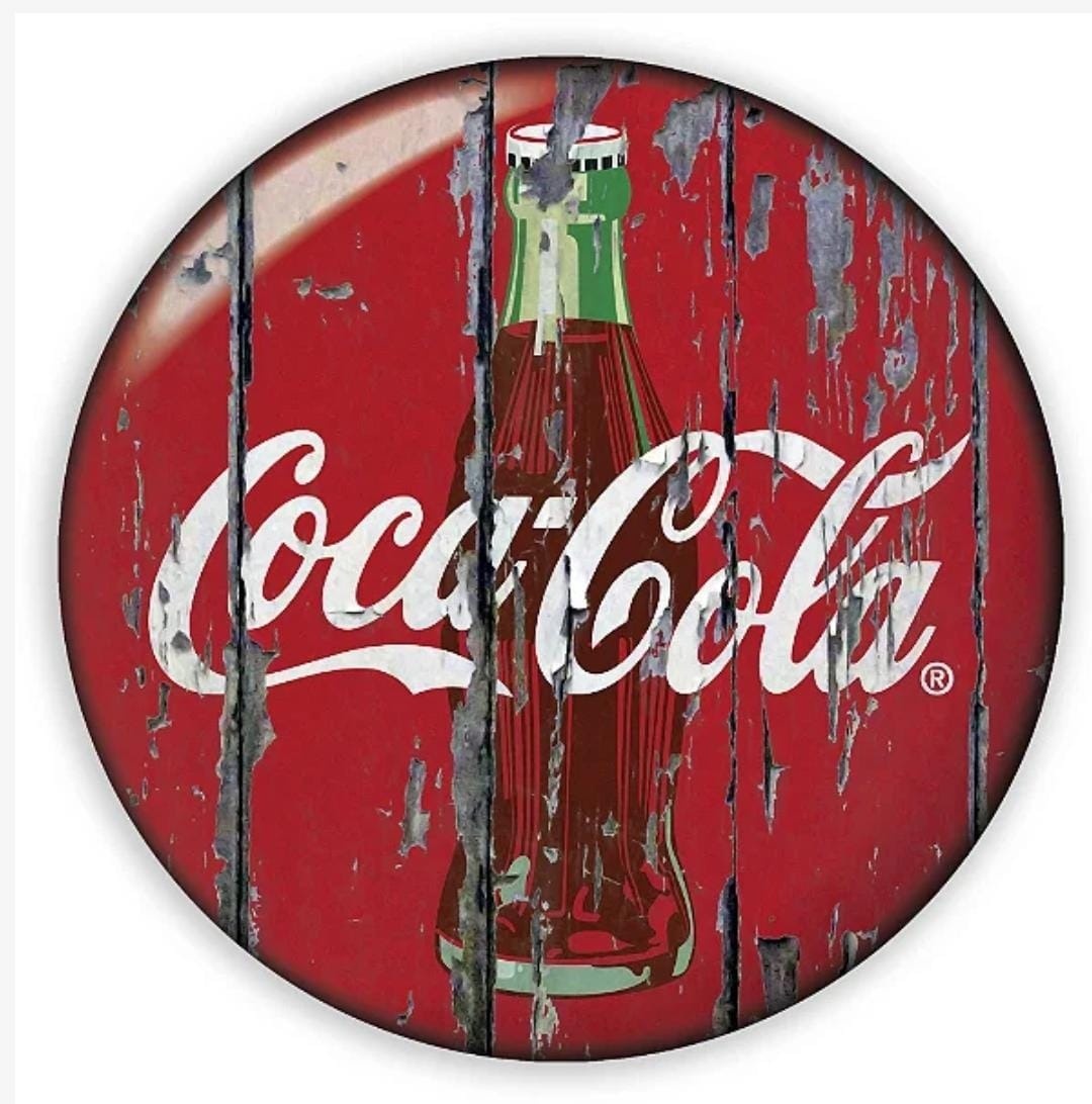 Kit Mesa Com Balão -  Coca-Cola  - É Só Um Bolinho Locações 