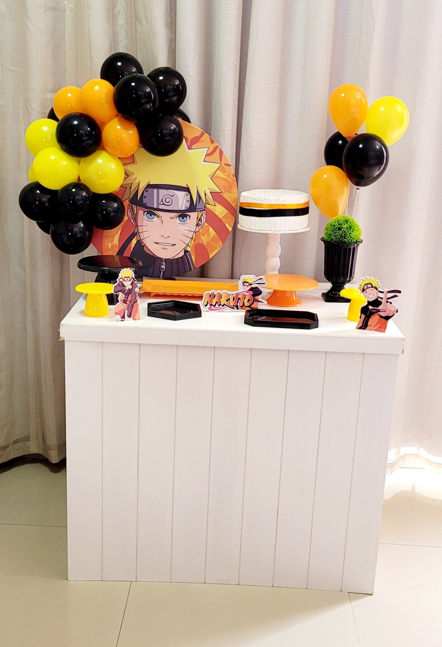 Kit Composto Com Balão - Naruto  - É Só Um Bolinho Locações 