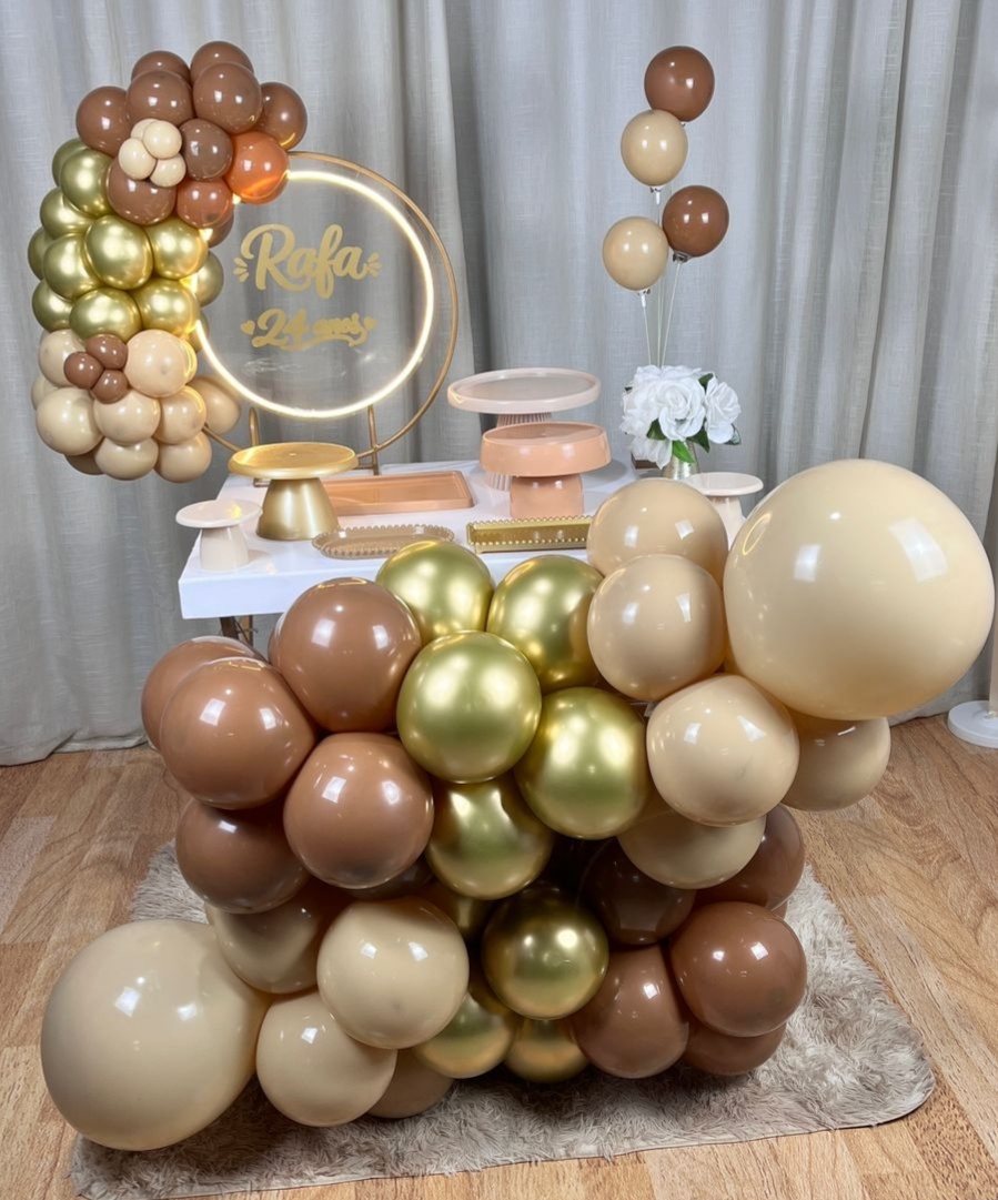 Kit Composto Gold - Led Com Personalização +Balões Dourado. - É Só Um Bolinho Locações 