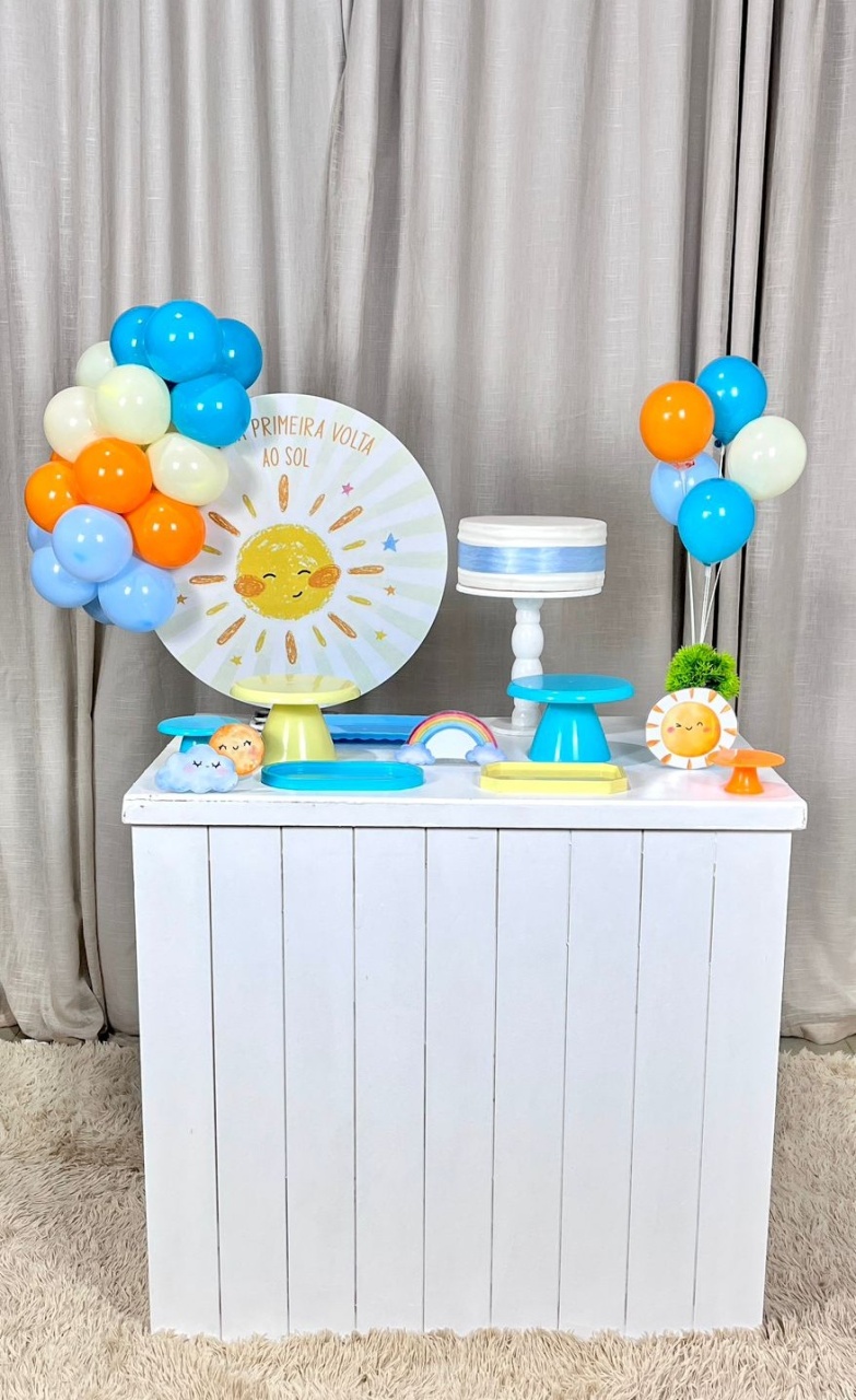 Kit Composto Com Balão - Minha Primeira Volta Ao Sol  - É Só Um Bolinho Locações 