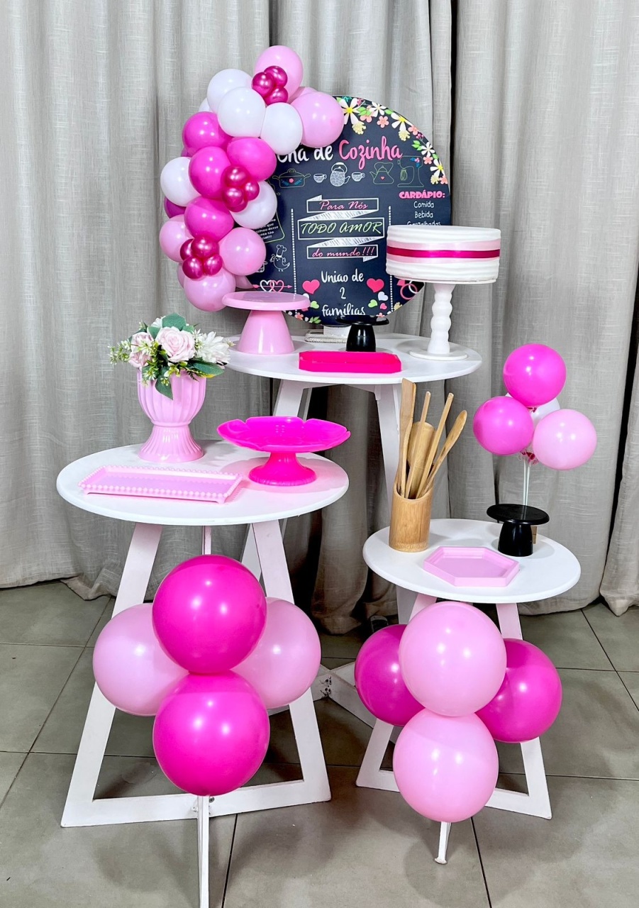 Kit Composto Com Balão - Chá de Cozinha  - É Só Um Bolinho Locações 