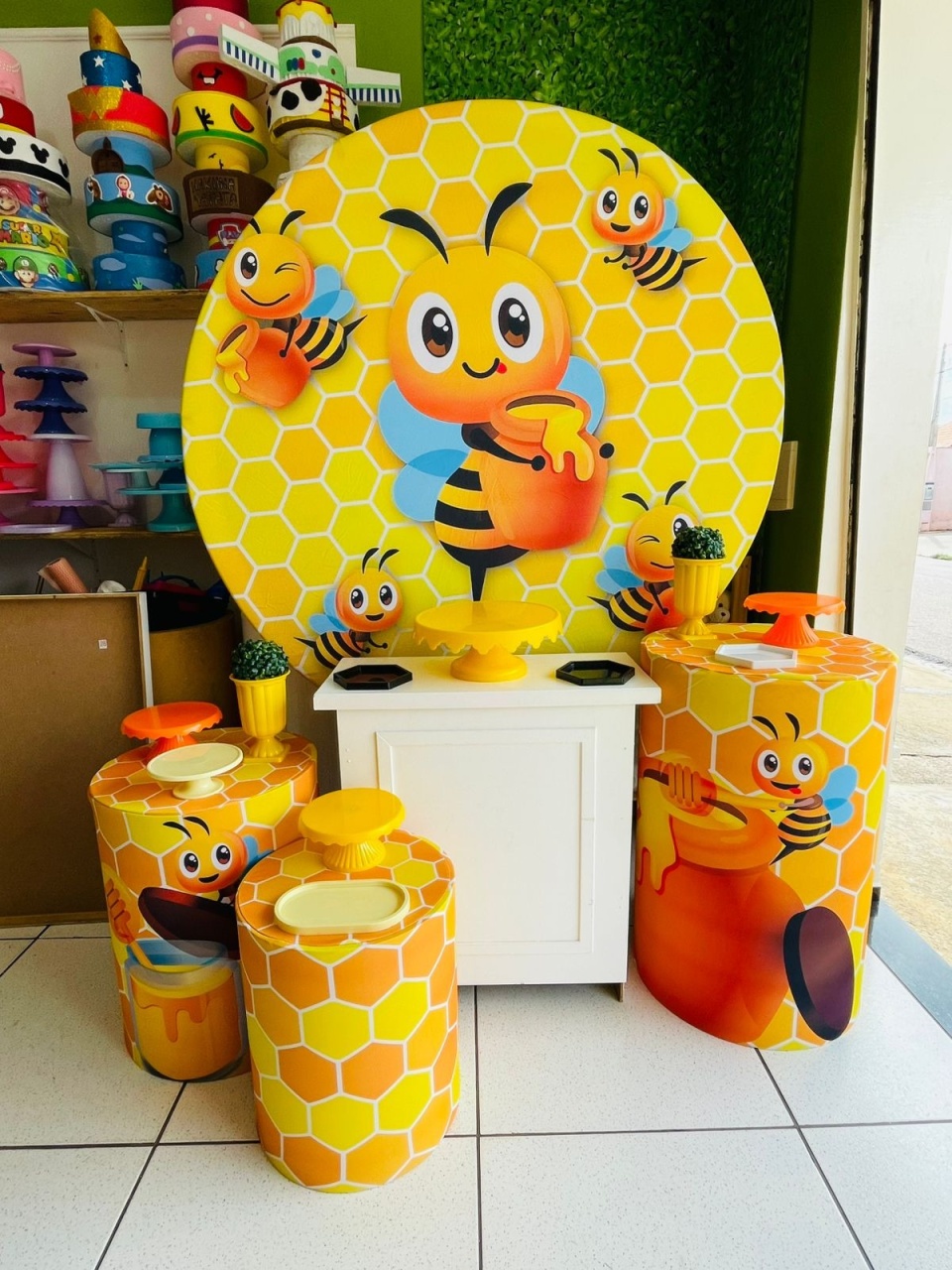 Kit Personalizado - Abelhinha   - karoline pedroso festas