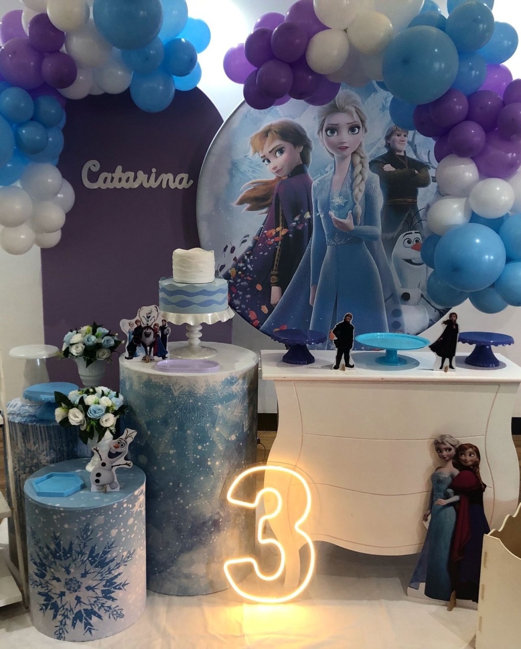 Decoração Frozen - karoline pedroso festas