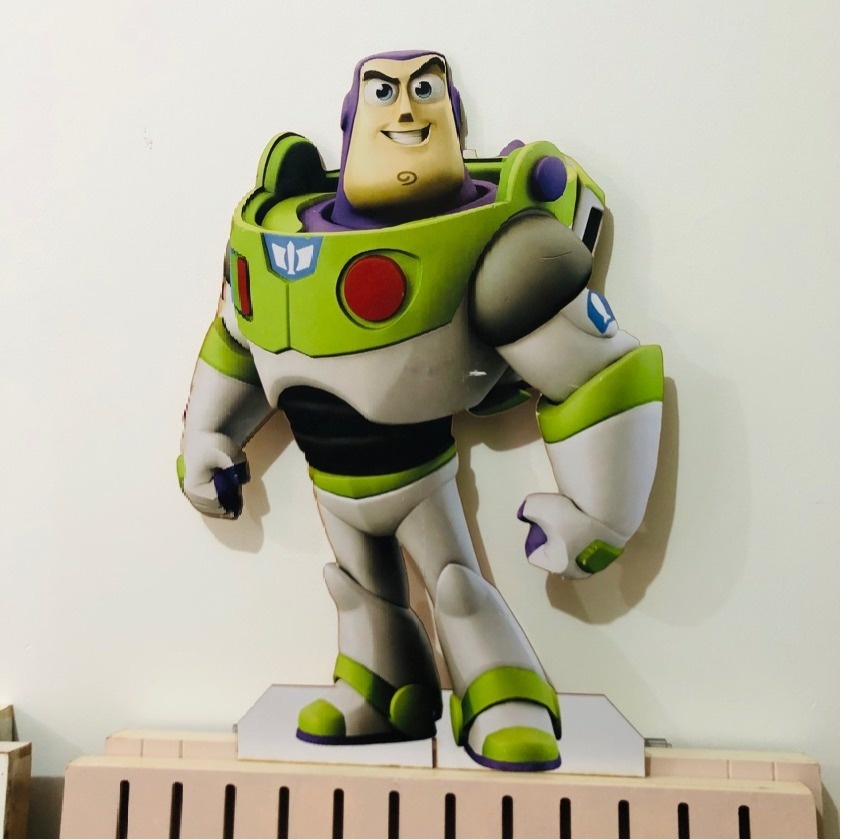 Display de Chão - Buzz Lightyear - karoline pedroso festas