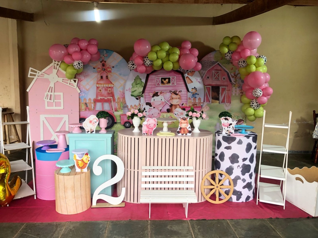 Decoração - Fazendinha Rosa - karoline pedroso festas