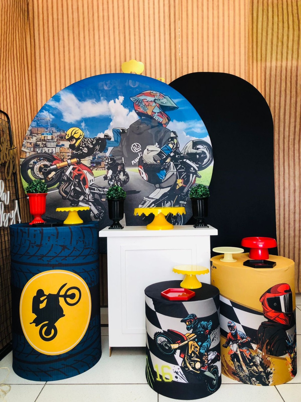 Kit Ouro Motocross  - karoline pedroso festas