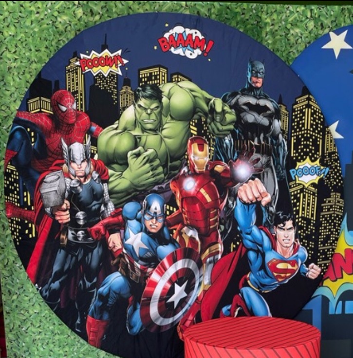 Capa Painel Redondo - Heróis  - karoline pedroso festas