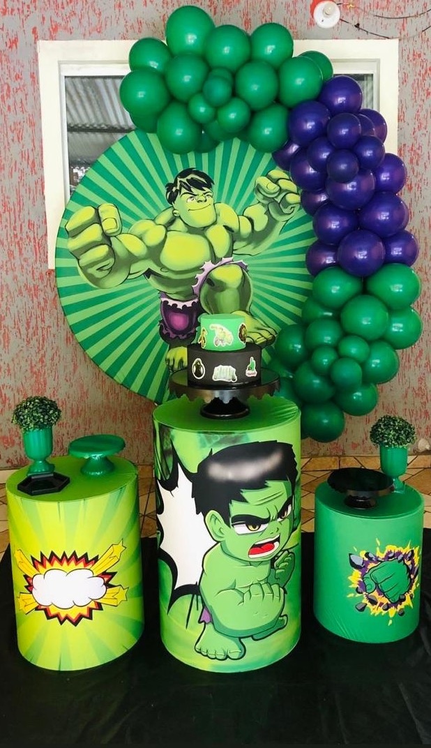 Decoração Hulk  - karoline pedroso festas