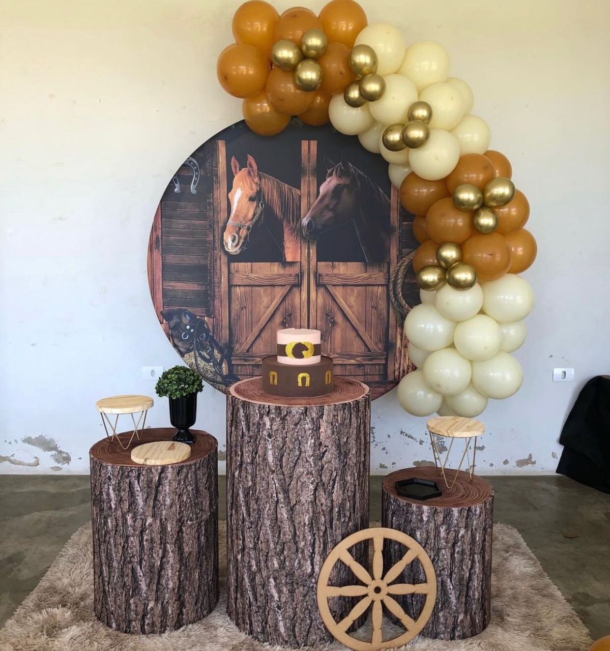 Decoração Cavalo - karoline pedroso festas