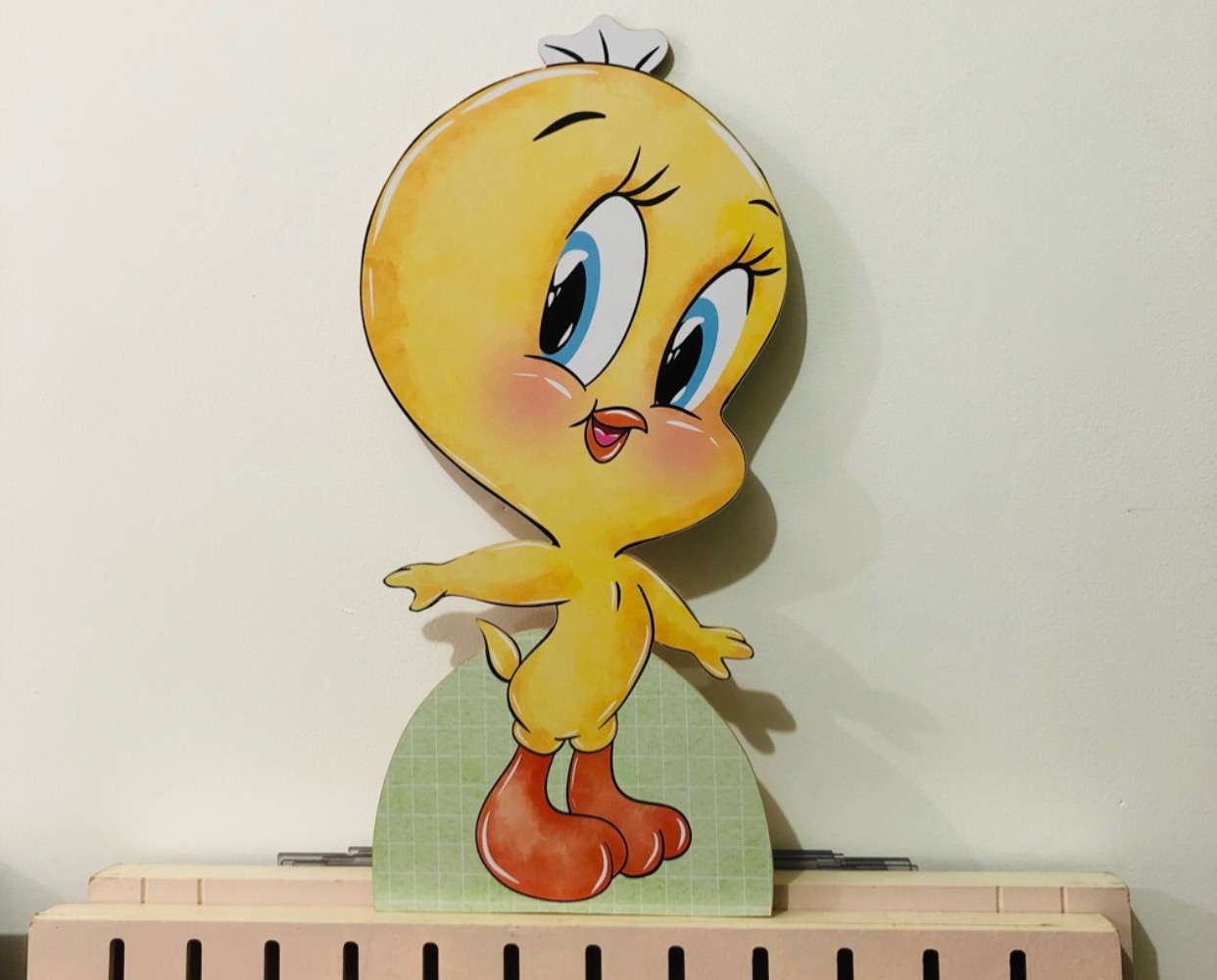 Display de Chão- Piupiu Looney Tunes Baby - karoline pedroso festas