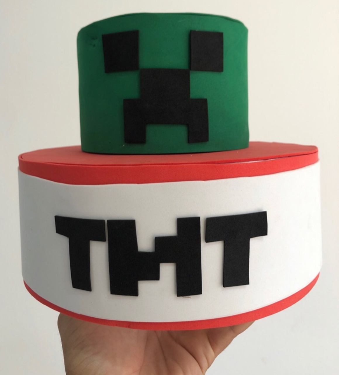 Bolo Fake Minecraft  - karoline pedroso festas
