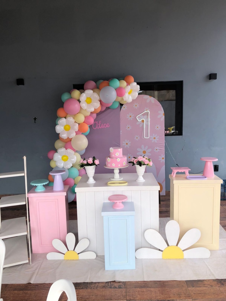Decoração Margaridas - karoline pedroso festas