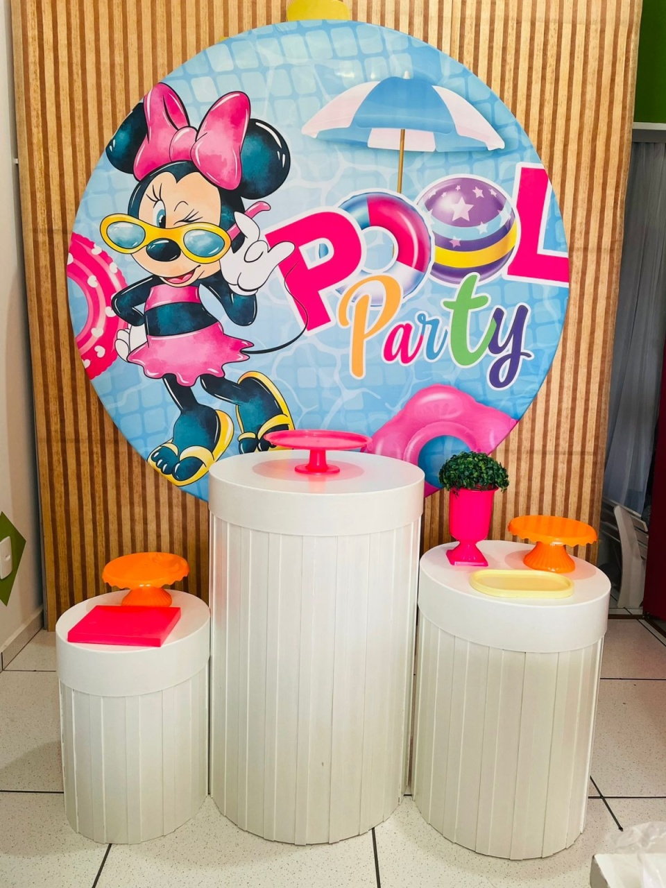 Kit Luxo - Minnie Pool Party - karoline pedroso festas