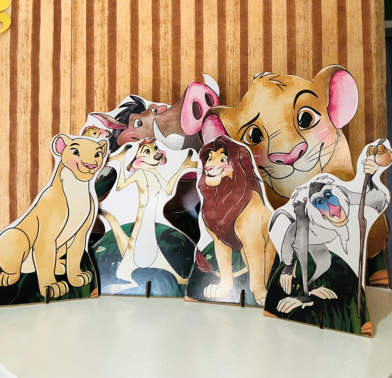 Display de Mesa - Rei Leão  - karoline pedroso festas