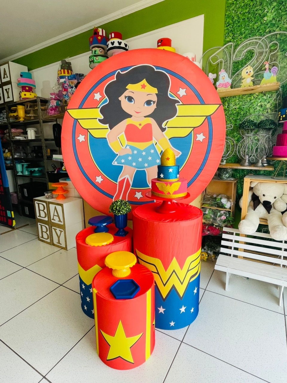 Kit Prata - Mulher Maravilha - karoline pedroso festas