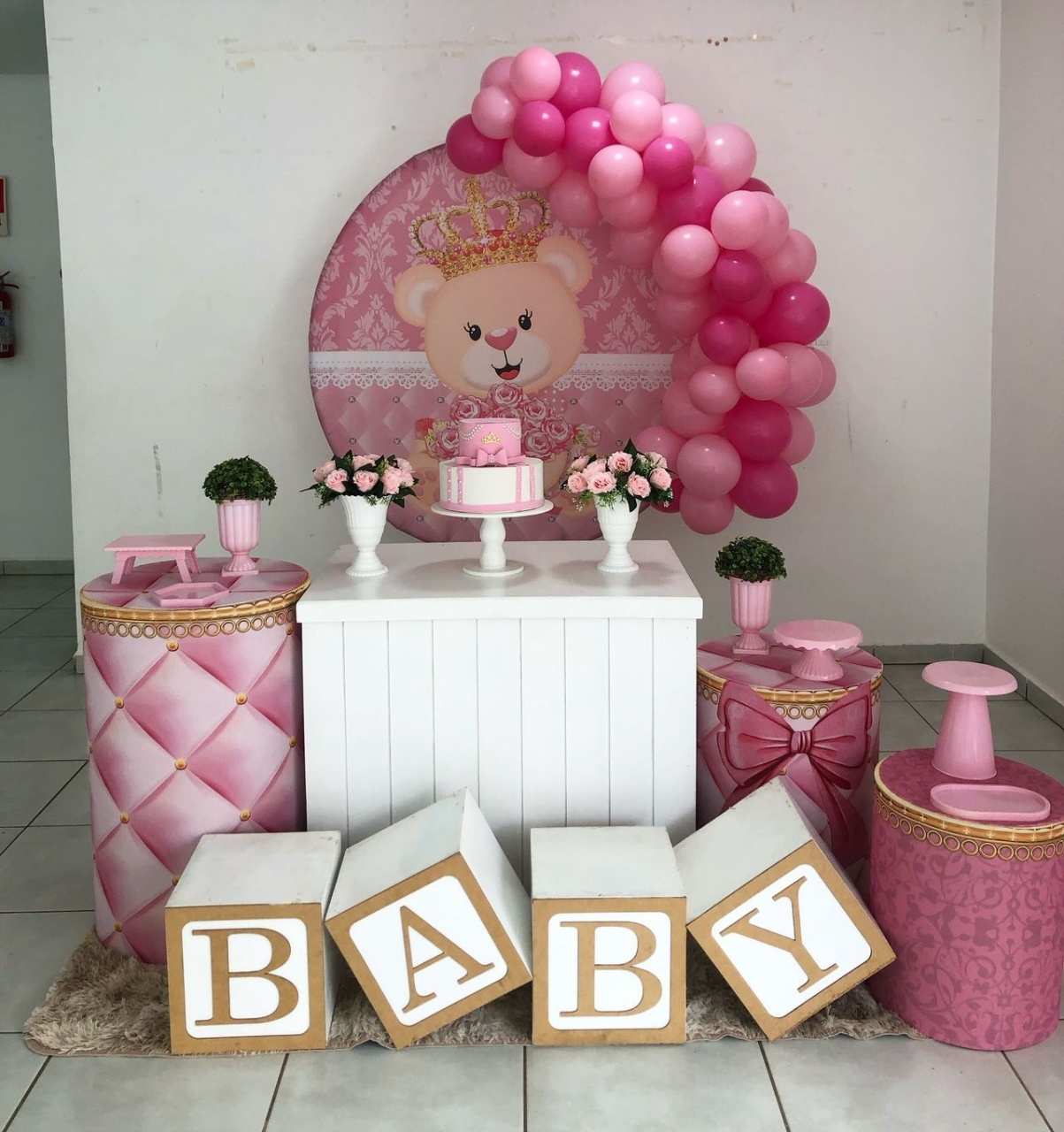 Decoração Ursinha Realeza  - karoline pedroso festas
