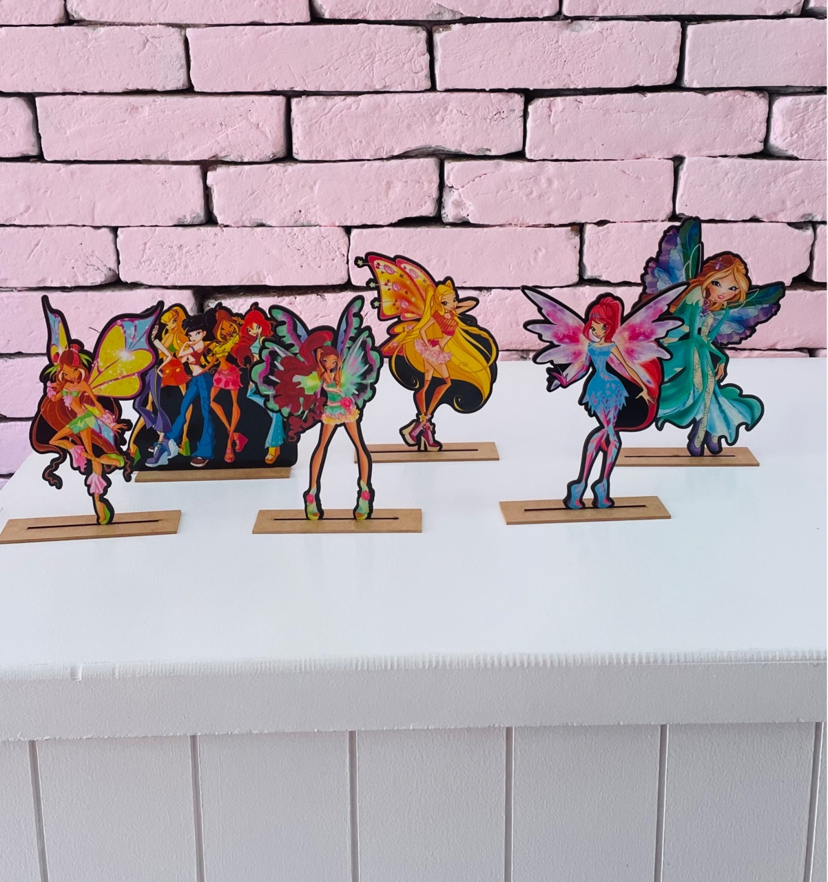 Kit Display de Mesa - Winx - karoline pedroso festas