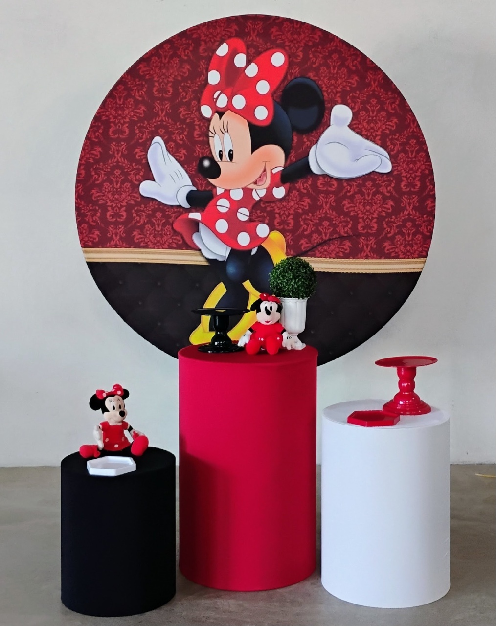 Kit Celebrar Minnie Vermelha - MM Pegue e Monte e locação 
