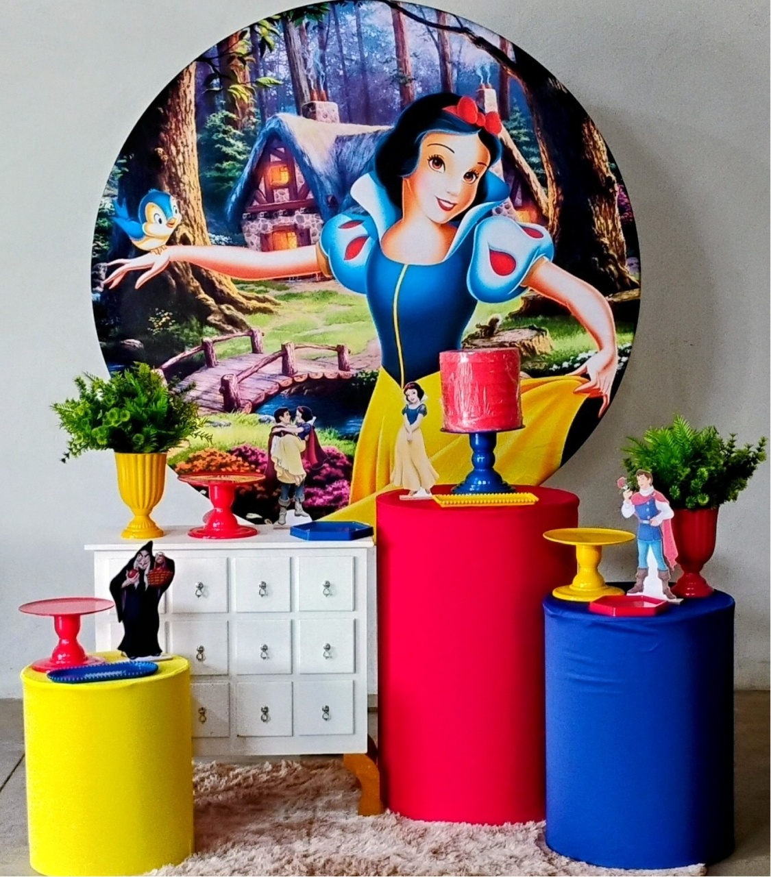 Kit Ouro Branca de Neve - MM Pegue e Monte e locação 
