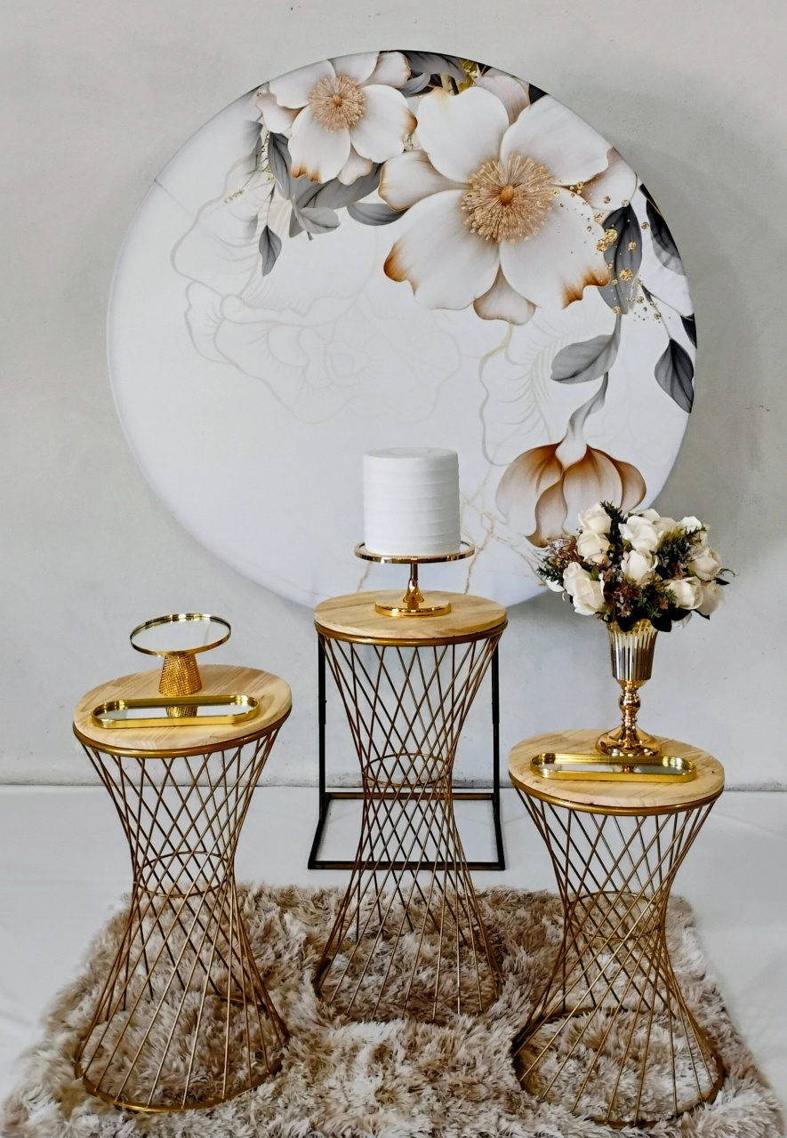 Kit Mesa Trançada Floral Creme - MM Pegue e Monte e locação 