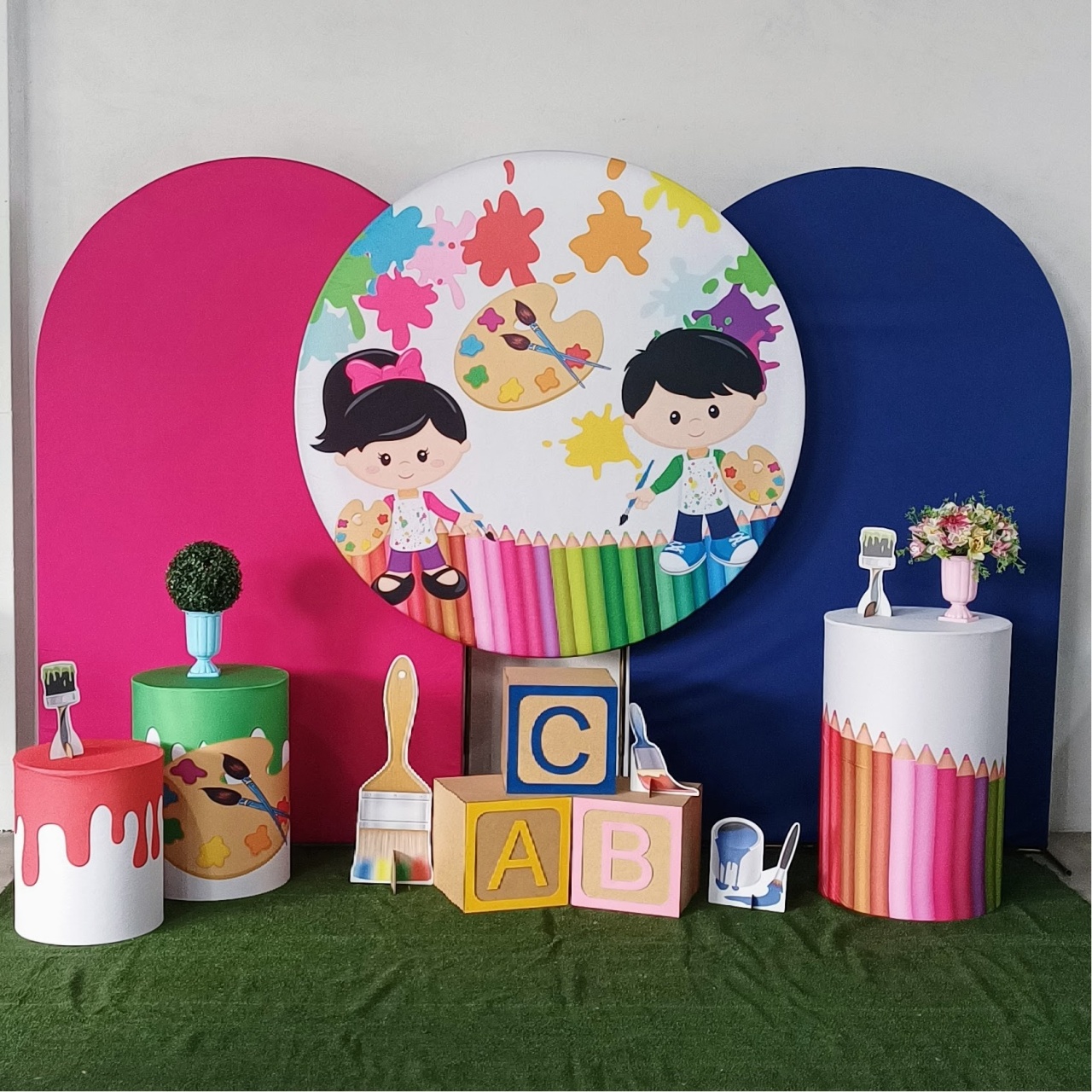 Cenário Formatura Infantil - MM Pegue e Monte e locação 