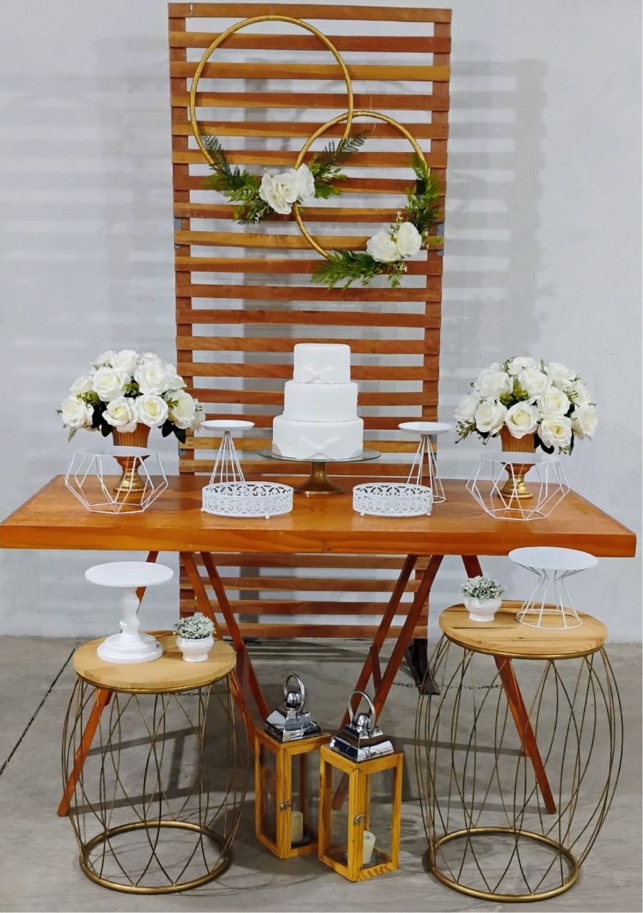 Kit Casamento Mesa Cavalete Argolas E Gardem - MM Pegue e Monte e locação 