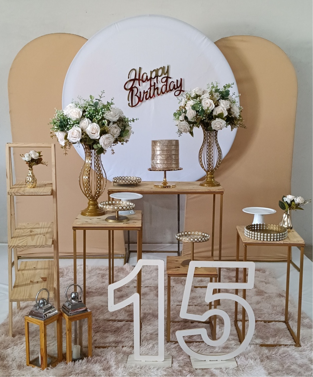 Composição 15 Anos Happy Birthday - MM Pegue e Monte e locação 