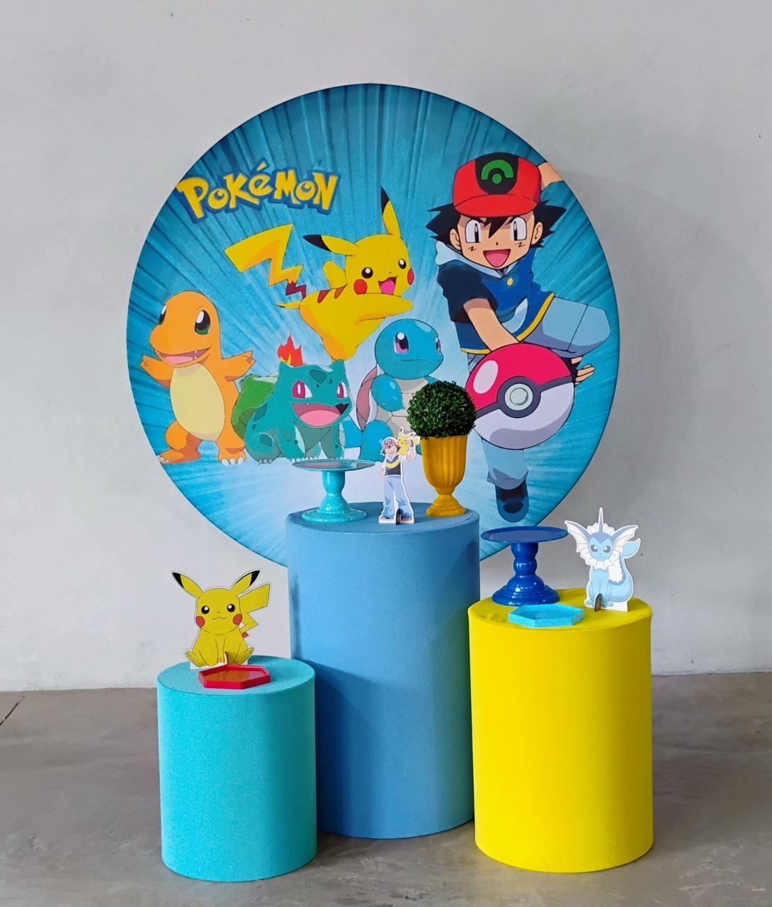 Kit Celebrar Pokemóm - MM Pegue e Monte e locação 