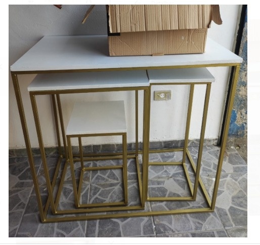 Quarteto Mesa de Ferro - Wire Love Decor