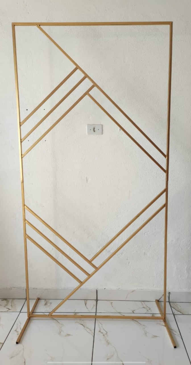Painel Realeza Dourado  - Wire Love Decor