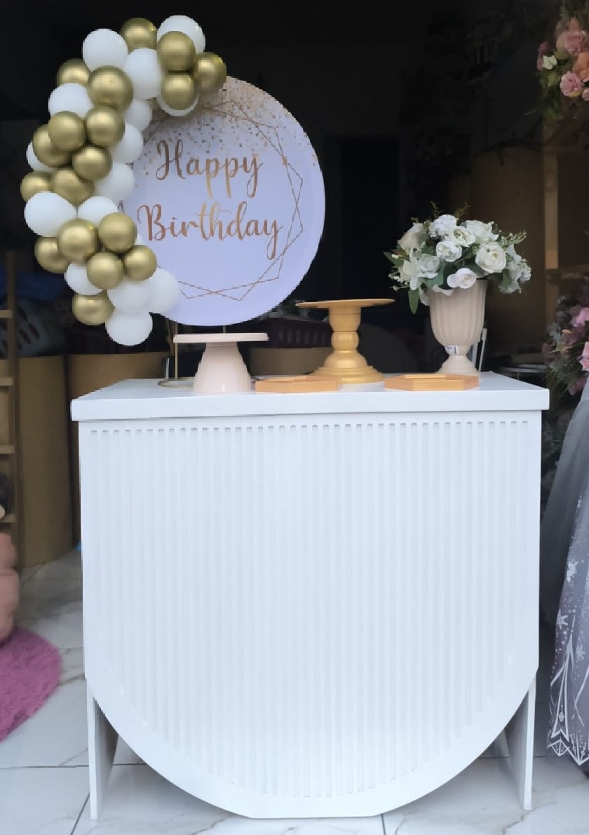 Kit Só Um Bolinho Happy Dourado E Branco Kit Completo - Wire Love Decor