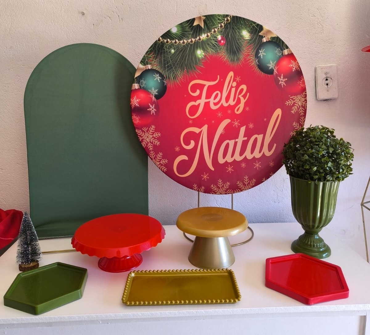 Mini Kit Feliz Natal -  Kit de Mesa  Com Painel Romano - Wire Love Decor